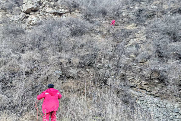 一八六公司深耕技术赋能 拓展金属矿电磁勘探领域。摄影：李璐 (2).jpg